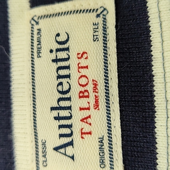 Talbot's women's tee black and white horizontal stripes Size: M - Picture 4 of 6